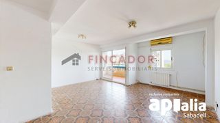 Etagenwohnung  Avinguda costa brava