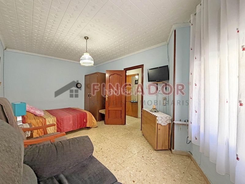 Foto 7078ec33-f940-47c6-b545-880b1faefda6. Casa amb calefacció a Ca n'Oriac Sabadell