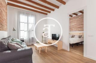 Location Appartement  Carrer de la paloma. Piso de alquiler temporal amueblado en calle de la paloma