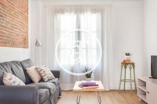 Lloguer Pis  N/a. Moderno apartamento amueblado y equipado en calle de la paloma