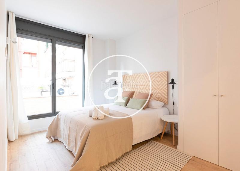 Foto da4e441b-df5c-4717-88a0-53e512f39b61. Alquiler estudio en passatge de saladrigas 10 apartamento de alquiler temporal con 3 habitaciones dobles y piscina comunitaria en Barcelona