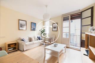 Alquiler Piso  Carrer dels assaonadors. Cómodo apartamento amueblado a pasos del maravilloso parque de l