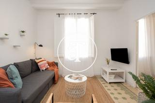 Location Appartement à Carrer de la lluna 3. Amplio piso amueblado en carrer de lluna