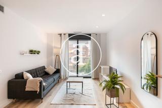 Alquiler Piso  Carrer de les camèlies. Piso de alquiler temporal con 2 habitaciones dobles en barcelona