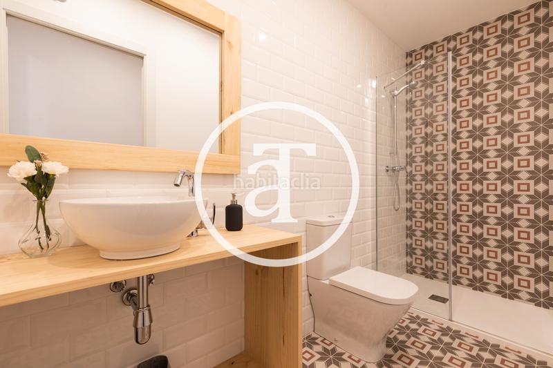 Foto 188b0523-615e-4e26-80aa-5df2e8189672. Alquiler piso en carrer de joaquín costa 36 cómodo apartamento con excelente ubicación en Barcelona