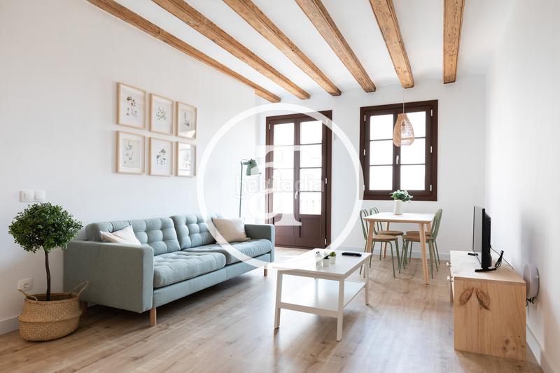 Foto e1dc9666-417c-42f5-964b-16abf46c3435. Alquiler piso en carrer de joaquín costa 36 cómodo apartamento con excelente ubicación en Barcelona