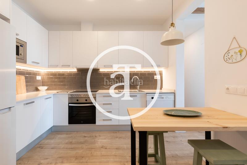 Foto e3dc0a56-241f-485c-b4fc-63f1f34e20a4. Alquiler piso en carrer de joaquín costa 36 cómodo apartamento con excelente ubicación en Barcelona