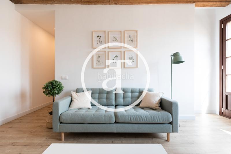 Foto ea2172d1-466d-408d-b618-a5837b54c34e. Alquiler piso en carrer de joaquín costa 36 cómodo apartamento con excelente ubicación en Barcelona