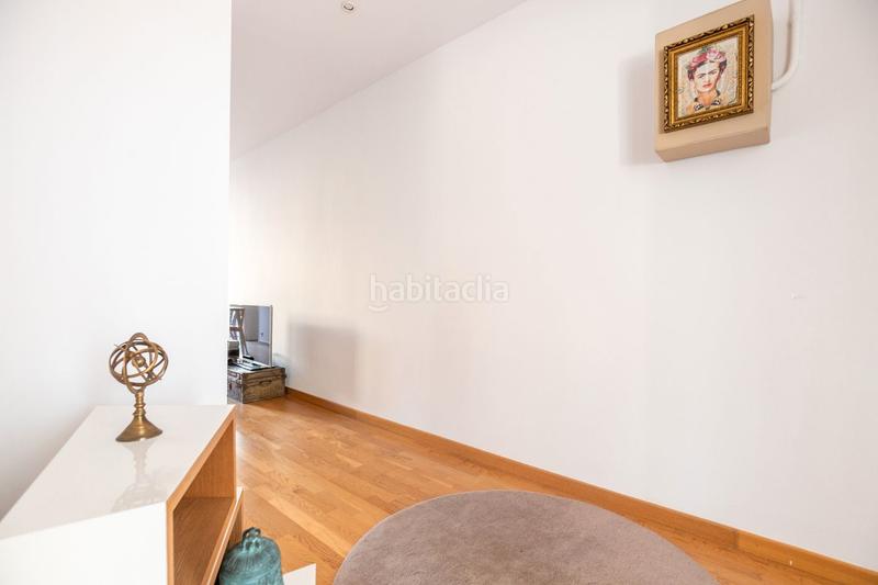 Foto cddae12a-5179-427b-aaa9-6697a3feff61. Location appartement avec chauffage dans El Camp de l´Arpa del Clot Barcelona