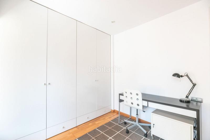 Foto 61ac31c6-200b-405c-ba11-0e294f80ec4a. Rent flat with heating in El Camp de l´Arpa del Clot Barcelona