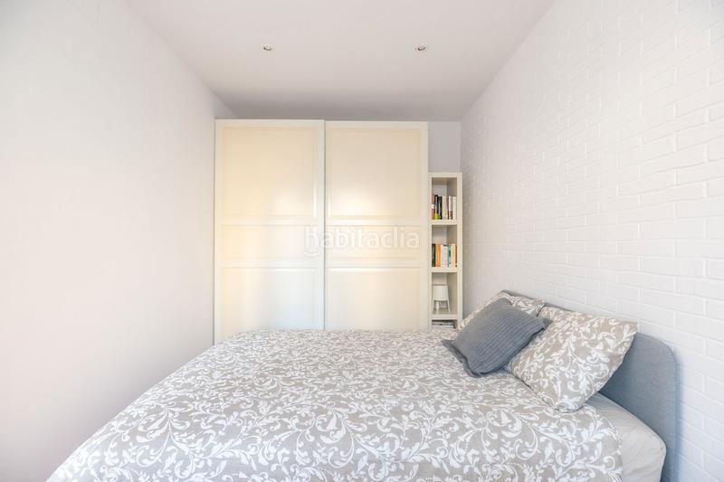 Foto 8ebf333d-1514-425a-a52f-e17311ecfe11. Rent flat with heating in El Camp de l´Arpa del Clot Barcelona