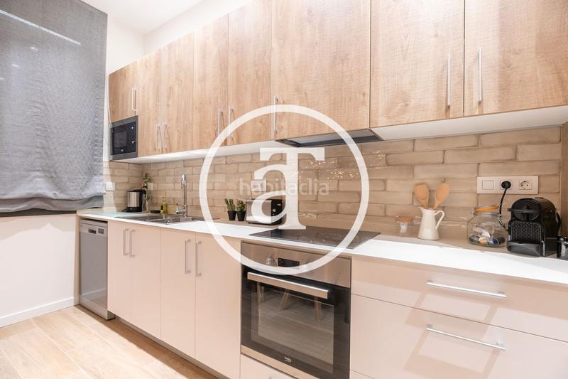 Foto a6ace396-2638-40ac-a5c6-8975151b8d80. Location appartement avec chauffage dans El Camp de l´Arpa del Clot Barcelona