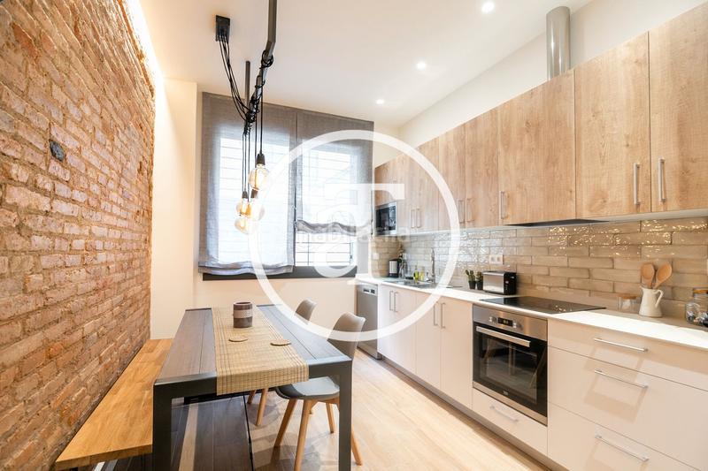 Foto a11089e3-1ba7-4a86-adda-5d7be609005c. Rent flat with heating in El Camp de l´Arpa del Clot Barcelona