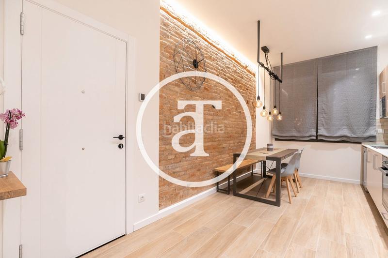 Foto b8be7266-5644-4101-a06d-2f9a555511d6. Rent flat with heating in El Camp de l´Arpa del Clot Barcelona