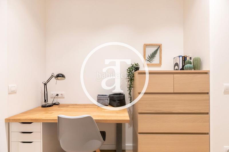 Foto fac8db84-b245-4429-8ad6-3663e0c46878. Rent flat with heating in El Camp de l´Arpa del Clot Barcelona