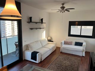 Location Appartement  Carrer d'amadeu torner. Piso de alquiler temporal de 3 habitaciones dobles en hospitalet