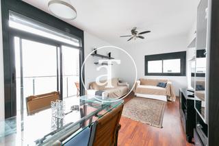 Lloguer Pis  Carrer d'amadeu torner. Piso de alquiler temporal de 3 habitaciones dobles en hospitalet
