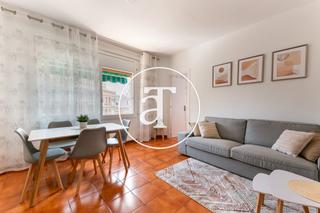 Rent Flat in Passatge de llívia 52. Piso de alquiler temporal de 3 habitaciones habitaciones en el g