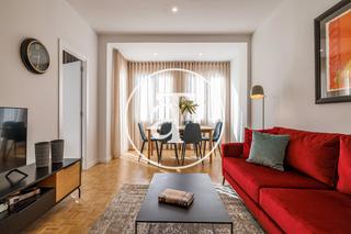 Rent Flat  Carrer de sicília. Alquiler temporal de apartamento de 3 habitaciones en eixample d