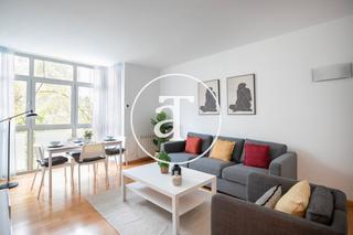 Lloguer Pis  Carrer del torrent de l'olla. Amplio y cómodo apartamento con 3 habitaciones en el corazón del