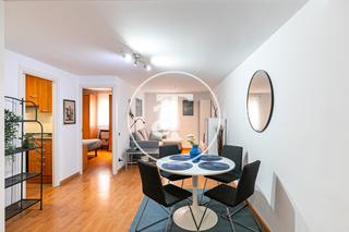 Location Appartement à Carrer de bailèn 208. Piso de alquiler temporal de 2 habitaciones en gracia