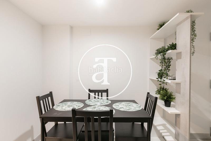 Foto a9b22287-844b-48fc-8b40-b63c5f8598e4. Affitto duplex in carrer de viladomat 213 in La Nova Esquerra de l´Eixample Barcelona