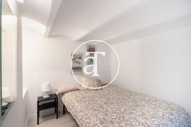 Foto 2e64ab31-9630-4093-a847-4a3ee3fe13f1. Alquiler dúplex en carrer de viladomat 213 dúplex de alquiler temporal de 2 habitaciones en eixample esquerra en Barcelona