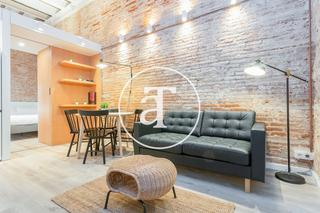 Lloguer Pis  Carrer de sant pere màrtir. Piso de alquiler temporal de 1 habitación en gracia