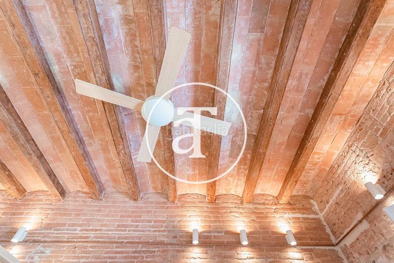 Foto 11aabe4e-c143-4f0a-b4d1-ae8e7bab285d. Lloguer pis amb calefacció a Vila de Gràcia Barcelona