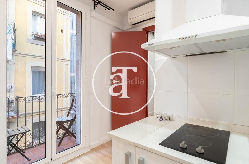 Foto 1f629548-94d5-442c-ab73-250791a6acb9. Rent flat in carrer de vinaròs 11 in Barceloneta Barcelona