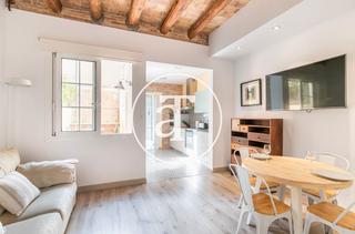 Location Appartement dans N/a 21. Piso de alquiler temporal de 1 habitacin y terraza en exclusiva