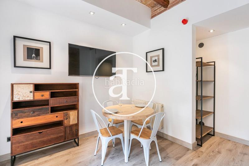 Foto 3d262637-9e16-4f36-a702-eddde1c303fa. Lloguer pis a n/a 21 a Sarrià Barcelona