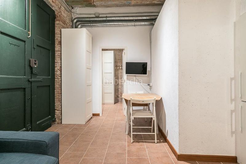 Foto 4f62dfc9-9ae2-412f-a2c9-a1d020d3ee11. Location appartement dans carrer de vinaròs 13 dans Barcelona