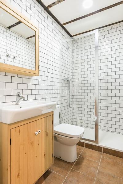 Foto f52d73e7-9a6e-4215-9689-4149b94b2c2a. Location appartement dans carrer de vinaròs 13 dans Barcelona