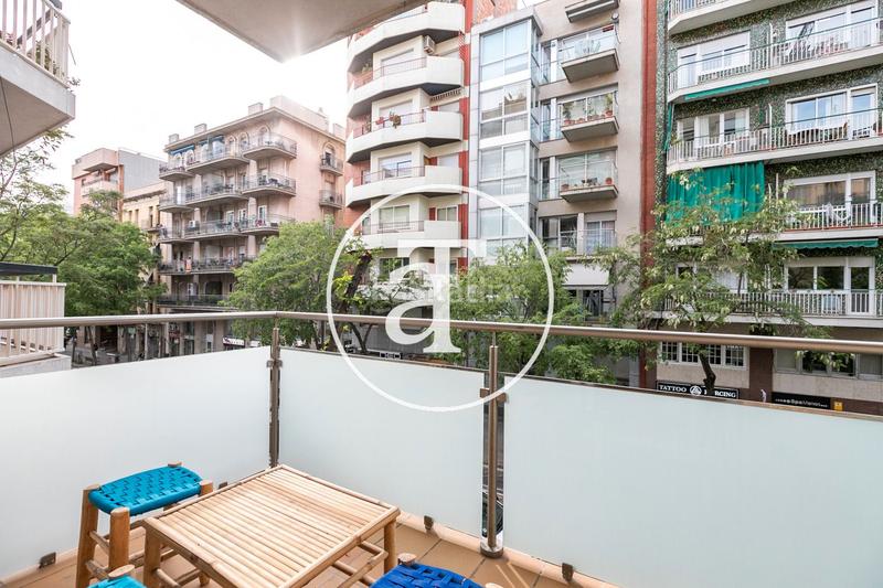 Foto 5071134d-3725-4e2e-bb8b-4170fa8d74c6. Alquiler piso  de alquiler temporal de 3 habitaciones y terraza a pasos de paseo sant joan en Barcelona