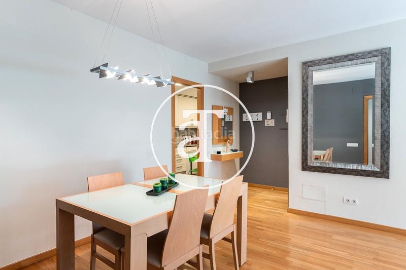 Foto a025671c-59ee-49ad-a962-b5823ceb2ba9. Alquiler piso  de alquiler temporal de 3 habitaciones y terraza a pasos de paseo sant joan en Barcelona