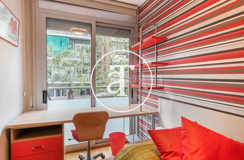 Foto c8034f73-6d83-4c6e-8825-552857c8ebd9. Alquiler piso  de alquiler temporal de 3 habitaciones y terraza a pasos de paseo sant joan en Barcelona