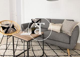 Location Appartement à Carrer de sicília 233. Piso de alquiler temporal de 2 habitaciones al lado de la sagrad