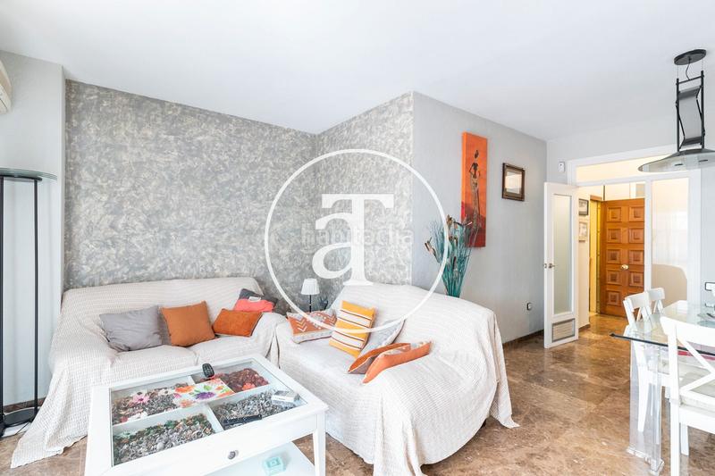 Foto c9c5aee7-58de-439e-ae39-3aede4fb167c. Rent flat with heating in Sant Ramon - Maternitat Barcelona