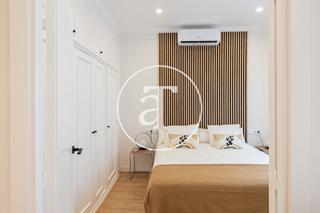 Rent Flat in Carrer de ca l'alegre de dalt 47. Piso de alquiler temporal de 2 habitaciones en gracia