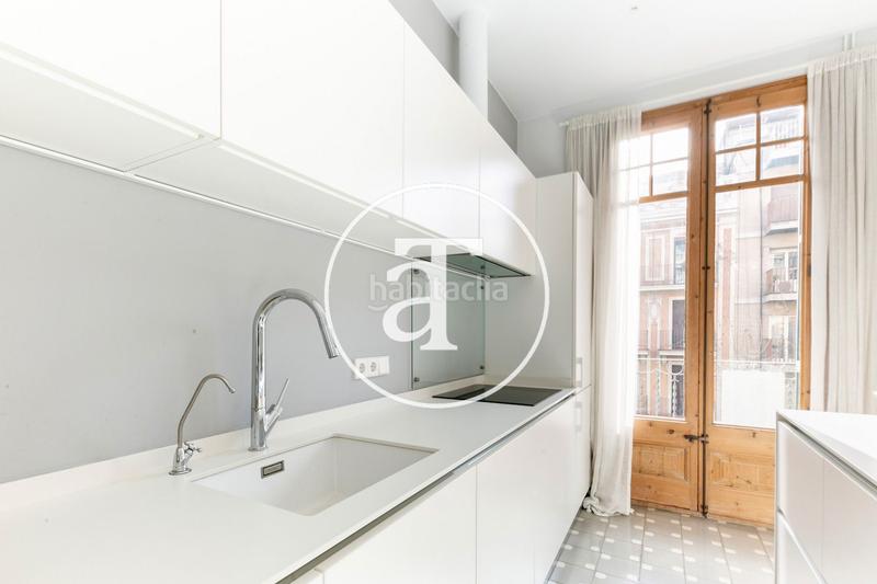 Foto 349bde65-fb38-4e5d-a767-7cf5ed08d21c. Rent flat with heating in La Nova Esquerra de l´Eixample Barcelona