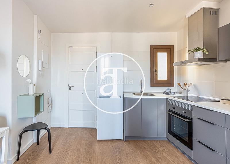 Foto 3ed8c1f2-578d-4c06-9d05-16845e31793c. Location appartement dans carrer de sant bertran 8 dans Barcelona