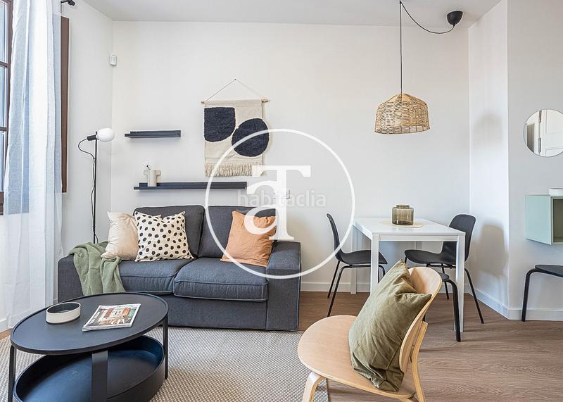 Foto 78ba0dde-d8b6-41e9-bd93-51f9f80a55eb. Rent flat in carrer de sant bertran 8 in Raval Barcelona