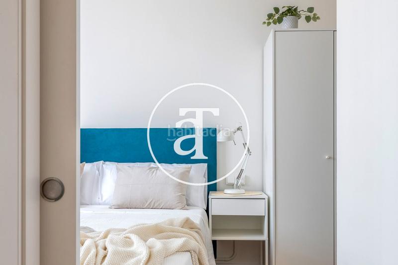 Foto 05da93de-170e-4291-b703-cc53c8b08d9c. Location appartement dans carrer de sant bertran 8 dans Barcelona