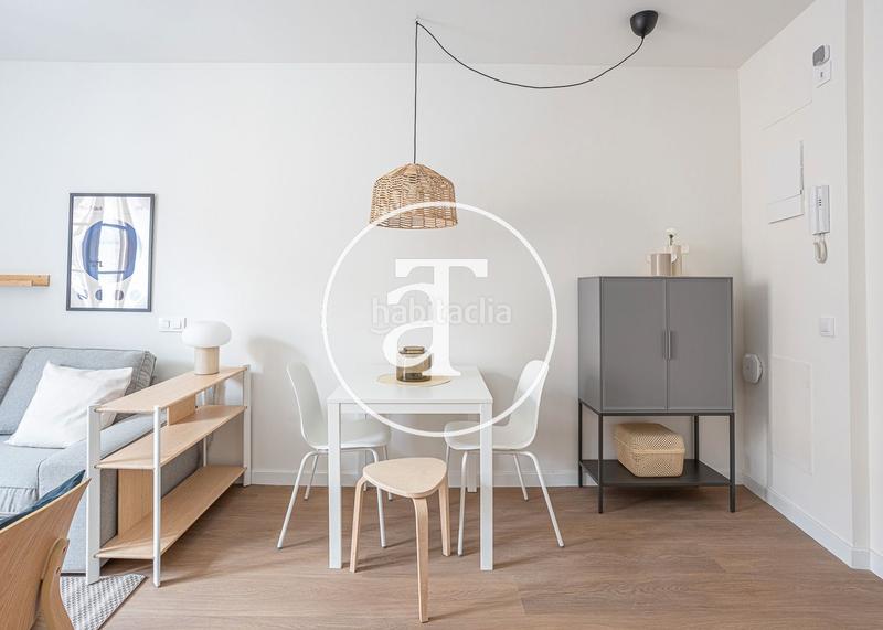 Foto 8956725d-43e2-4f83-9c0a-0c37fdf4f829. Location appartement dans carrer de sant bertran 8 dans Barcelona