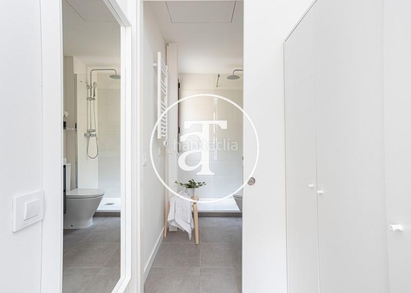 Foto 90cbeb17-06c2-4d06-9014-12980079701a. Rent flat in carrer de sant bertran 8 in Raval Barcelona