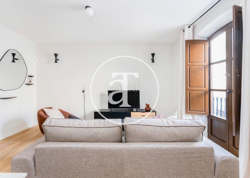 Foto 27b5fb63-9f0b-4e35-9d69-4cc38b2ddba4. Location appartement dans carrer d'en serra 13 dans Barcelona