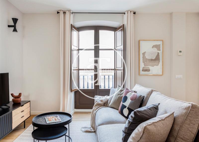 Foto 76d99381-a27c-42c5-9637-bcf9971b1712. Location appartement dans carrer d'en serra 13 dans Barcelona