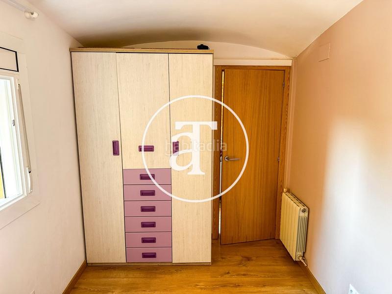 Foto 7a263044-ccf6-4455-b3d0-cbe53eb82b60. Alquiler piso  de alquiler temporal de 3 habitaciones y terraza en nou barris en Barcelona