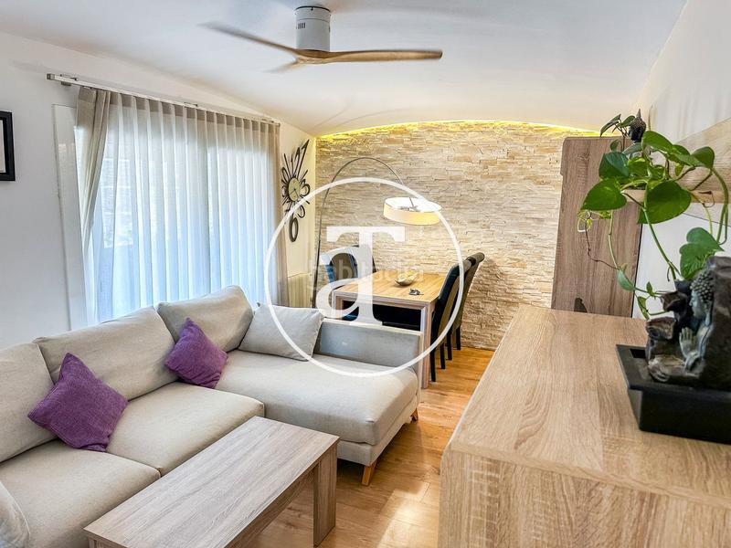 Foto 1b9b8bd7-10d6-4fe0-8bbd-66ca00e42ceb. Location appartement avec chauffage dans Porta Barcelona